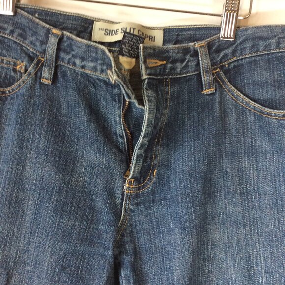 Gap Slide Slit Capri Pants Size 10 - Picture 5 of 7